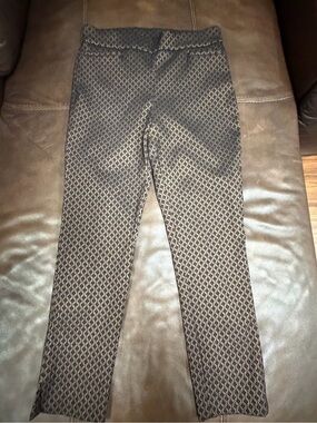 Chico's sz10 or 1.5 Black & Tan Patterned Slim pants #229